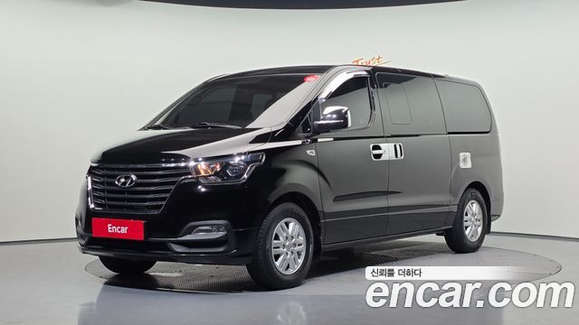 Hyundai Starex — exterior