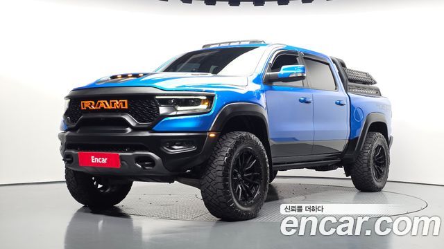 Dodge Ram Pickup — exterior