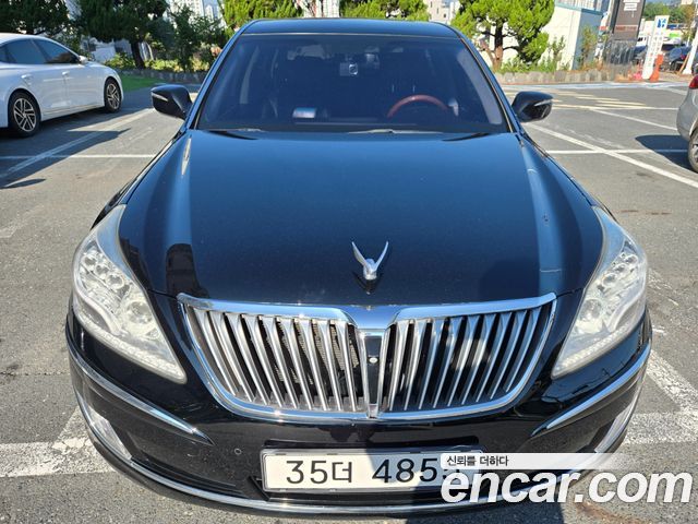 Hyundai Equus