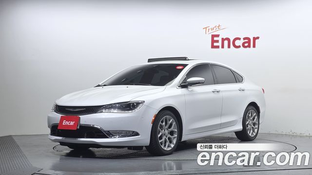 Chrysler 200 — exterior