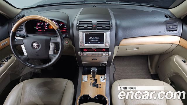 Kia Mohave — interior