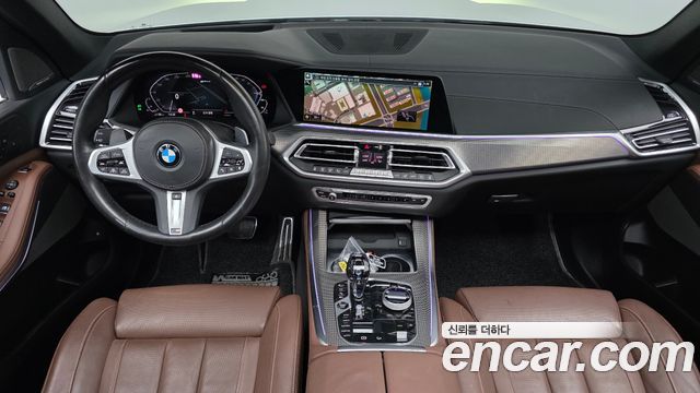 BMW X5 — interior