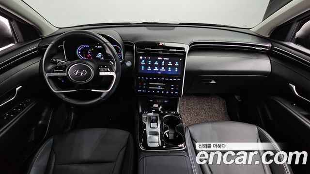 Hyundai Tucson — interior