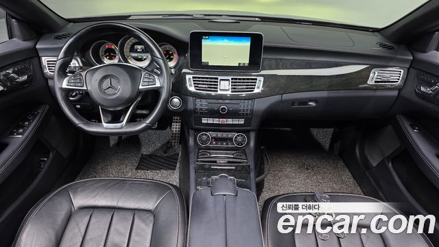 Mercedes-Benz CLS-Class — interior