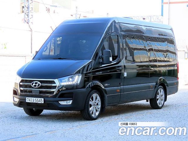 Hyundai Solati — exterior