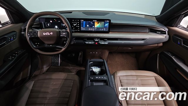 Kia EV9 — interior