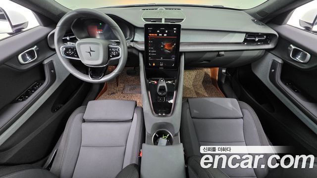 Polestar 2 — interior