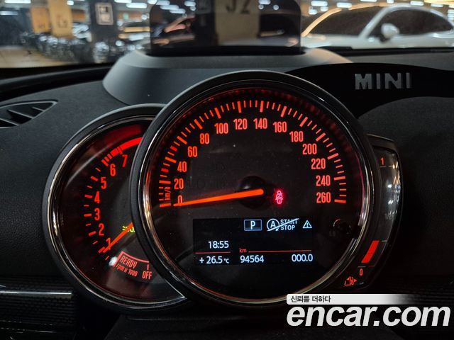 MINI Clubman — interior