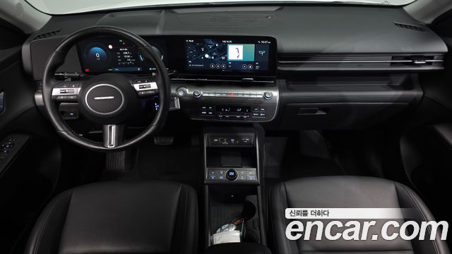 Hyundai Kona — interior