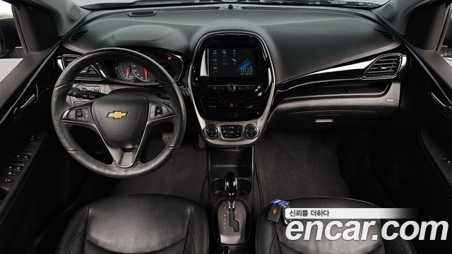 Chevrolet Korea Spark — interior