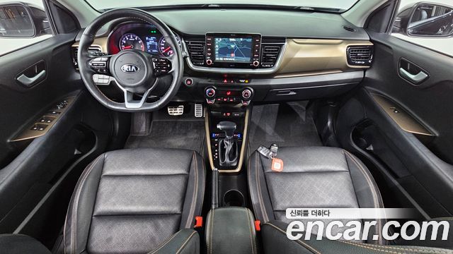 Kia Stonic — interior