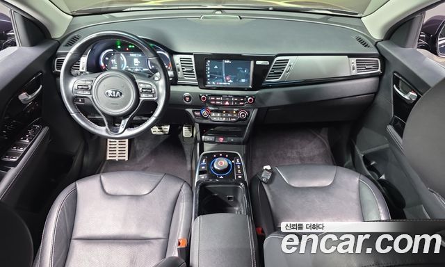 Kia Niro — interior