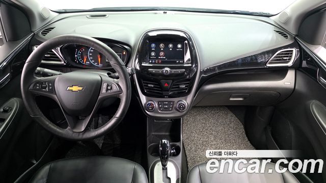 Chevrolet Korea Spark — interior