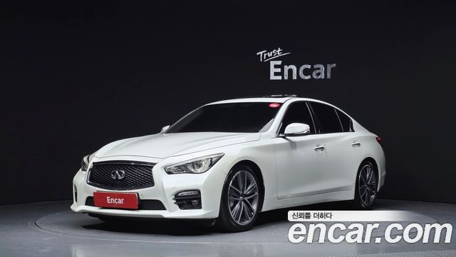 Infiniti Q50