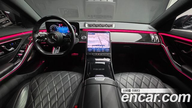 Mercedes-Benz S-Class — interior