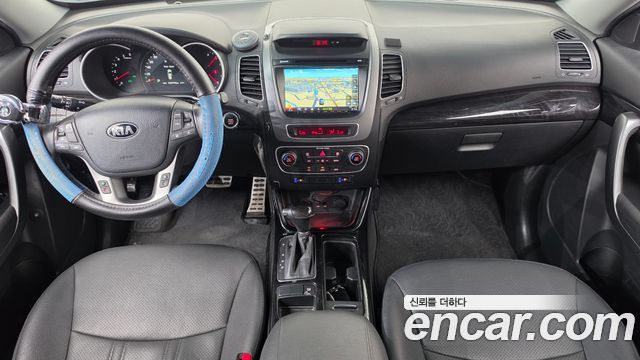 Kia Sorento — interior