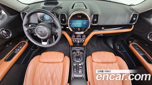 MINI Countryman — interior