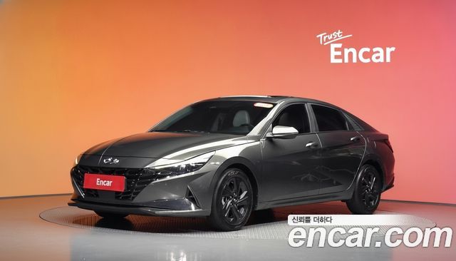 Hyundai Avante — exterior