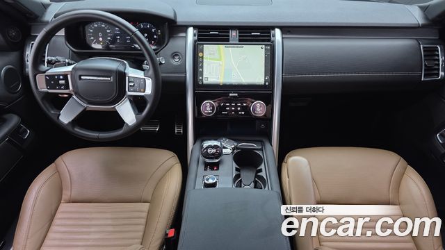 Land Rover Discovery — interior