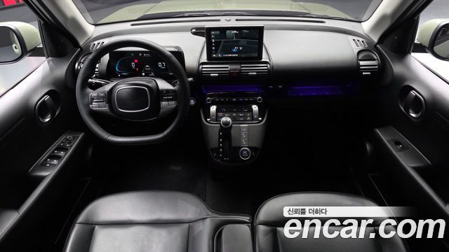 Hyundai Casper — interior