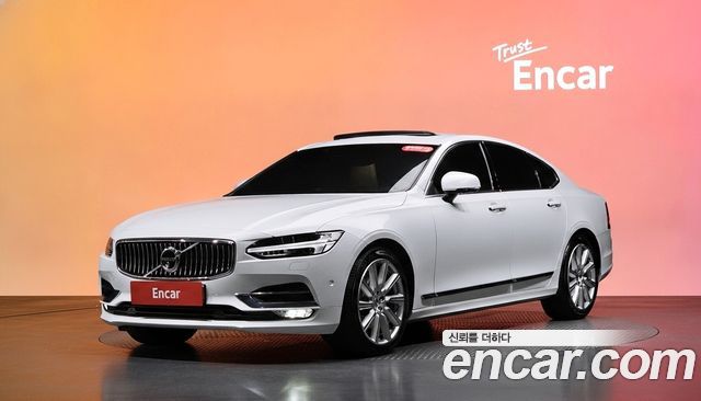 Volvo S90