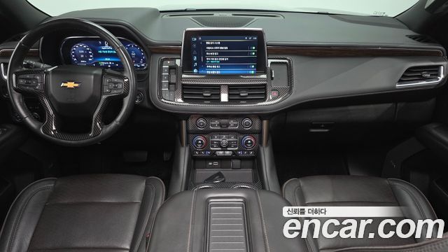 Chevrolet Korea Tahoe — interior