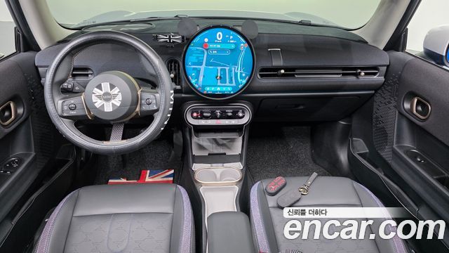 MINI Cooper — interior