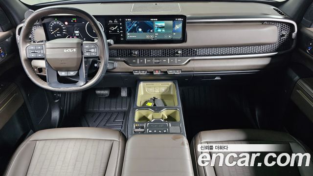 Kia Tasman — interior
