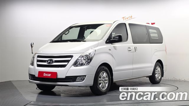 Hyundai Starex