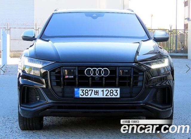 Audi SQ8