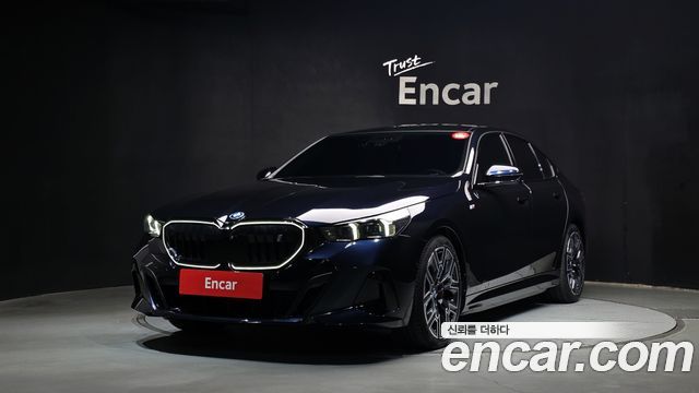 BMW i5