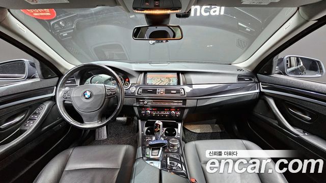 BMW 5 Series — interior