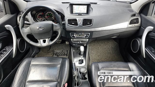 Renault Korea SM3 — interior