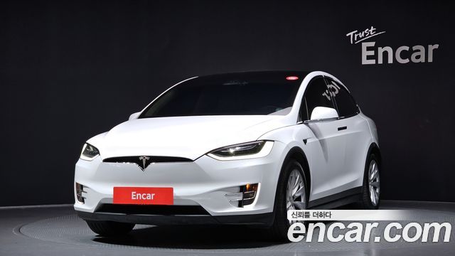 Tesla Model X — exterior