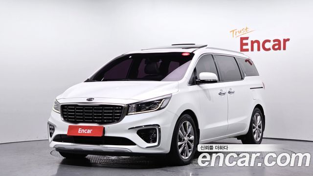 Kia Carnival — exterior