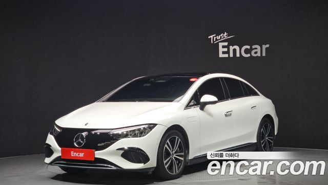Mercedes-Benz EQE — exterior