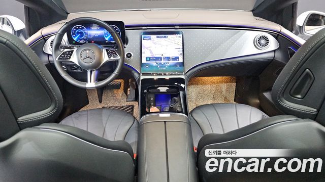 Mercedes-Benz EQE — interior