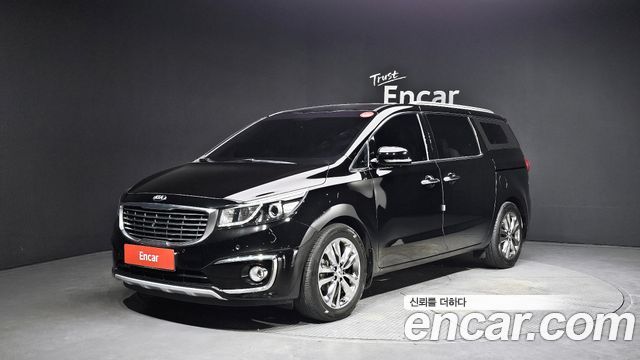Kia Carnival — exterior