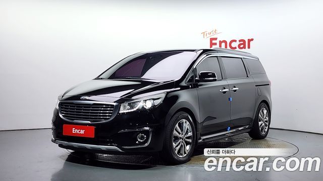 Kia Carnival — exterior