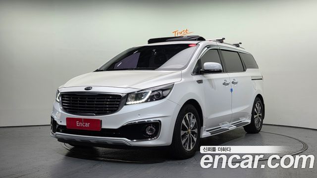 Kia Carnival — exterior