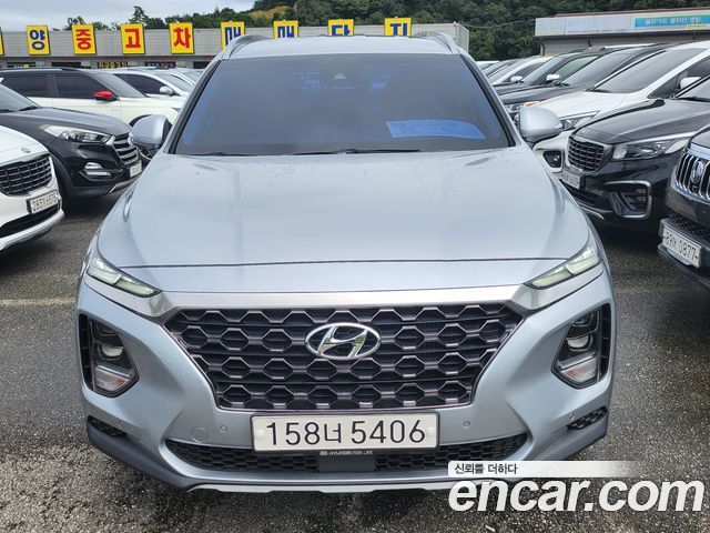 Hyundai Santa Fe — exterior