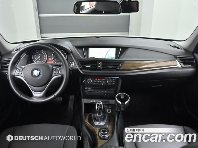 BMW X1 — interior
