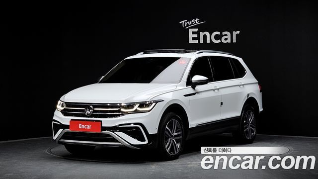 Volkswagen Tiguan — exterior