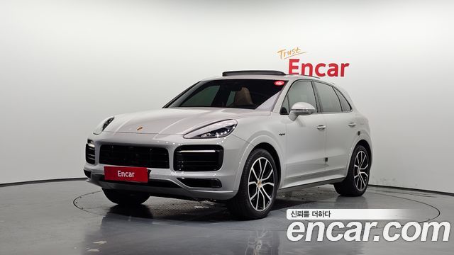 Porsche Cayenne — exterior