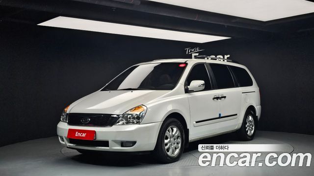 Kia Carnival — exterior