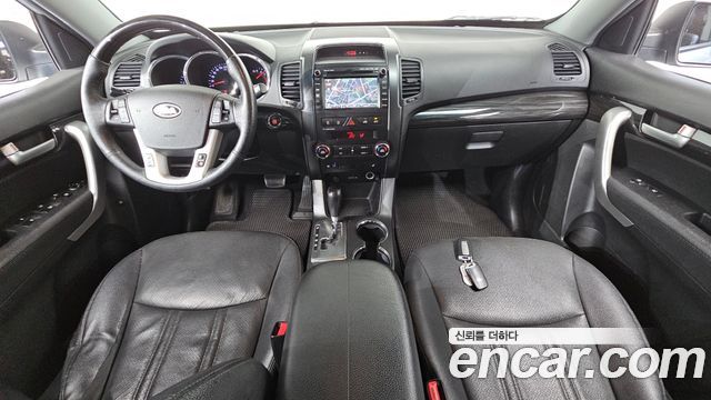 Kia Sorento — interior