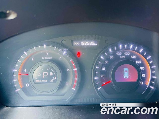 KG Mobility Korando — interior