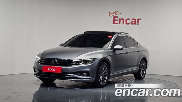 Volkswagen Passat — exterior