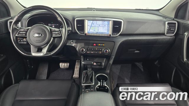 Kia Sportage — interior