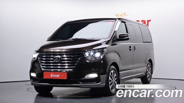 Hyundai Starex — exterior